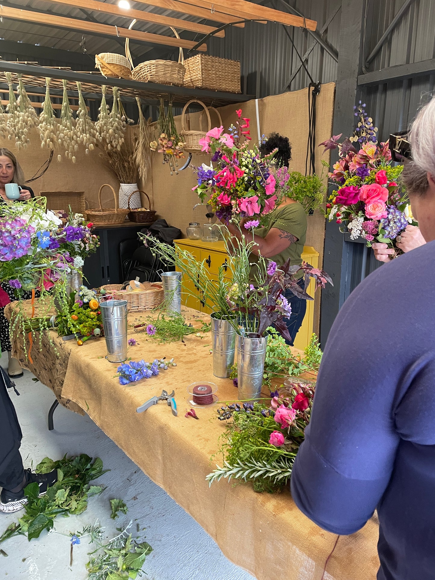 Field to Vase Flower Experience